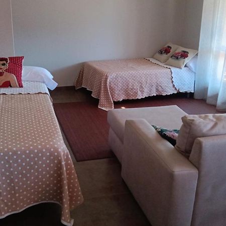 Albergue -Wifi- O Apartamento -No Wifi- Camino Santiago Porrino - En Pleno Centro - City Centre 外观 照片