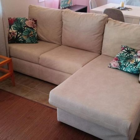 Albergue -Wifi- O Apartamento -No Wifi- Camino Santiago Porrino - En Pleno Centro - City Centre 外观 照片