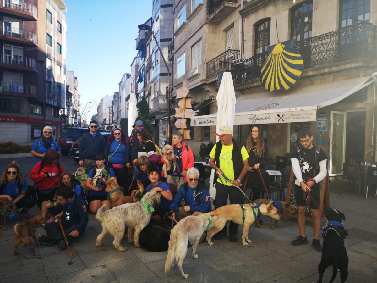 Albergue -Wifi- O Apartamento -No Wifi- Camino Santiago Porrino - En Pleno Centro - City Centre 外观 照片