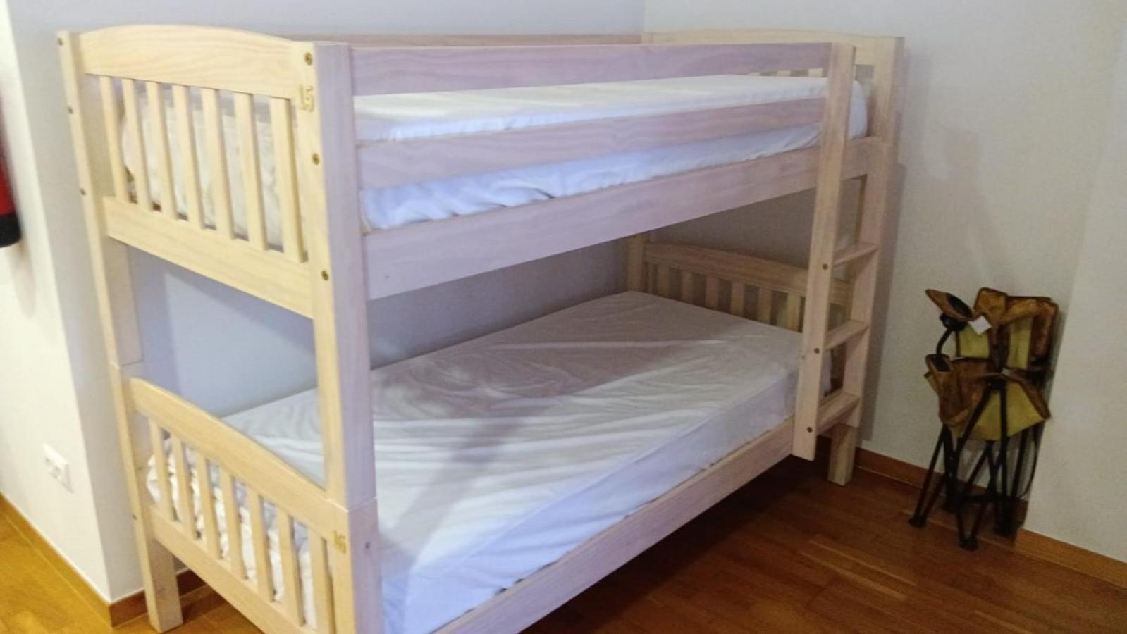 Albergue -Wifi- O Apartamento -No Wifi- Camino Santiago Porrino - En Pleno Centro - City Centre 外观 照片
