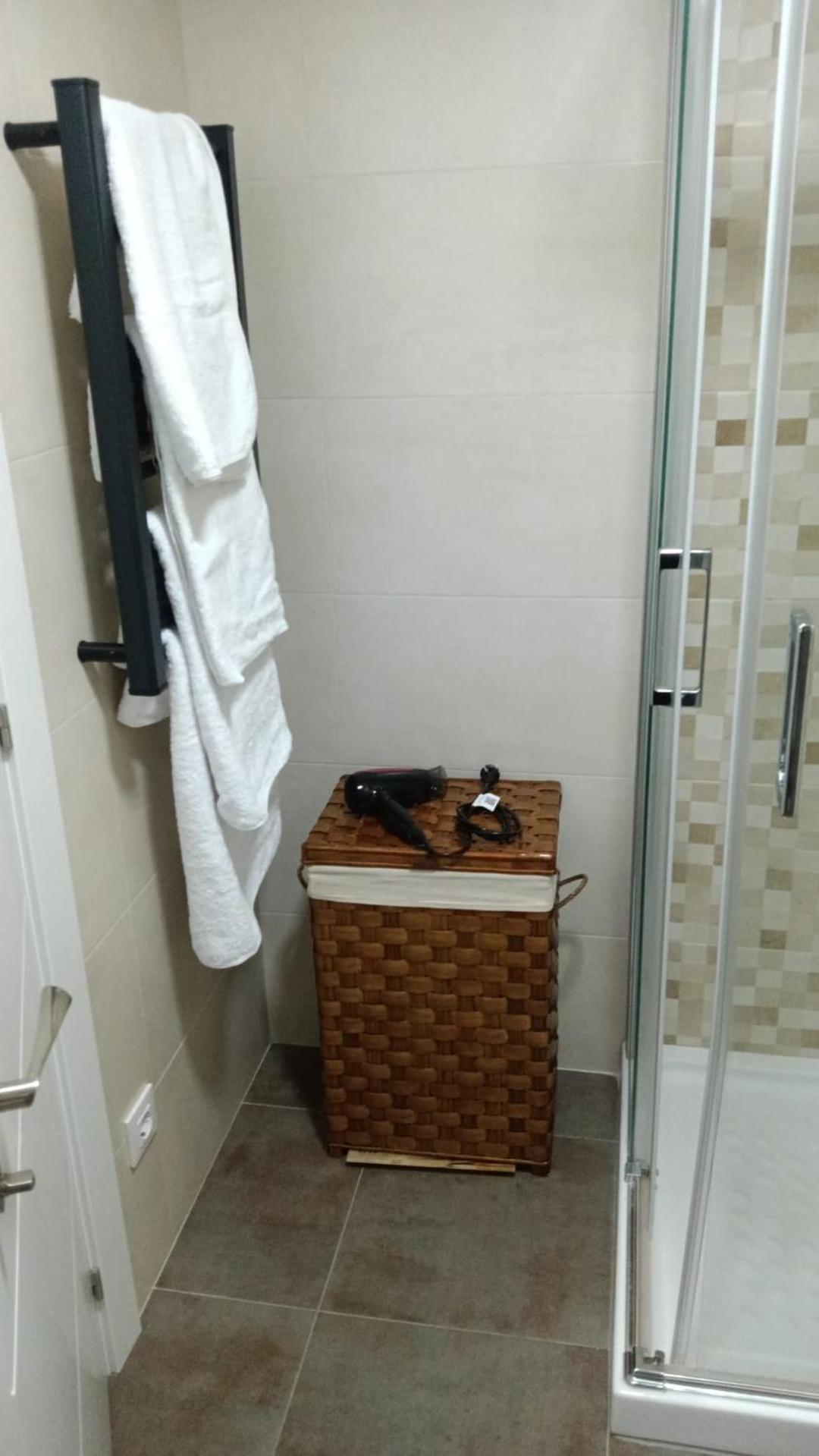 Albergue -Wifi- O Apartamento -No Wifi- Camino Santiago Porrino - En Pleno Centro - City Centre 外观 照片